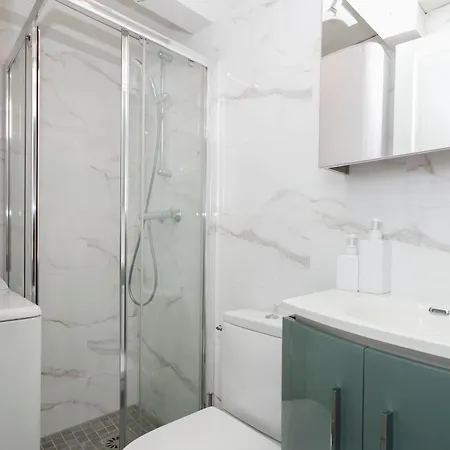 Jardins Des Champs-elysees - Cityapartmentstay * Paris