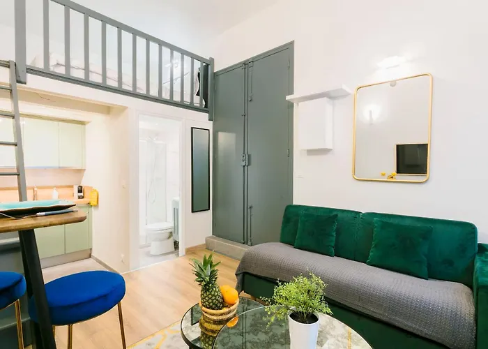 Jardins Des Champs-elysees - Cityapartmentstay Paris